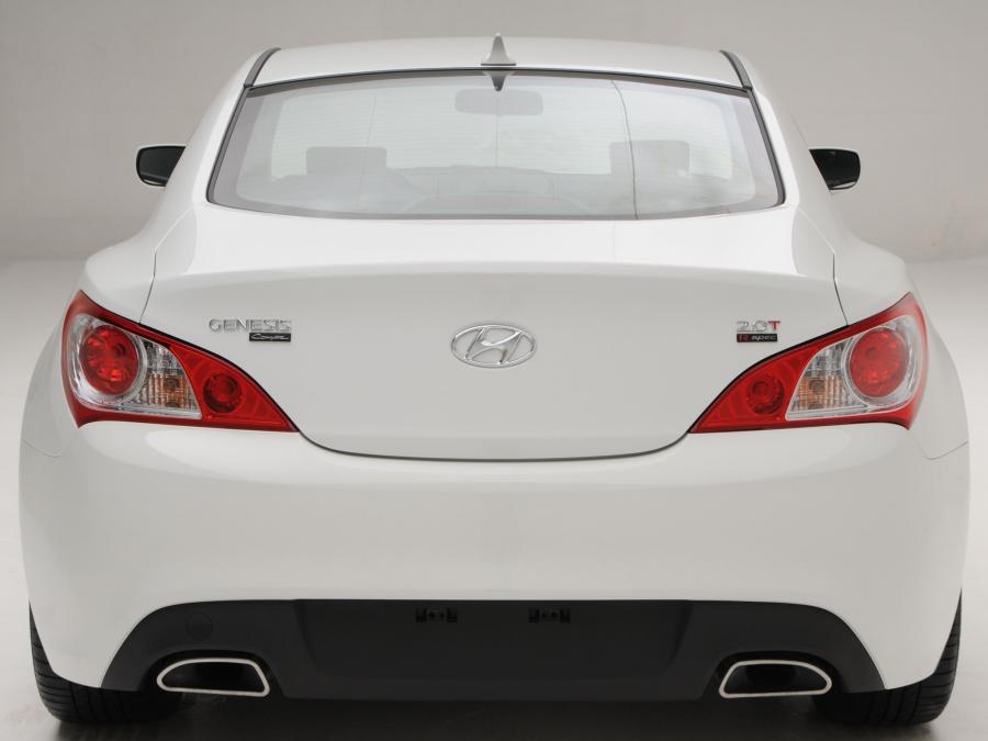  Hyundai Genesis Coupe R-Spec 2009 года  (фото 6 из 36)
